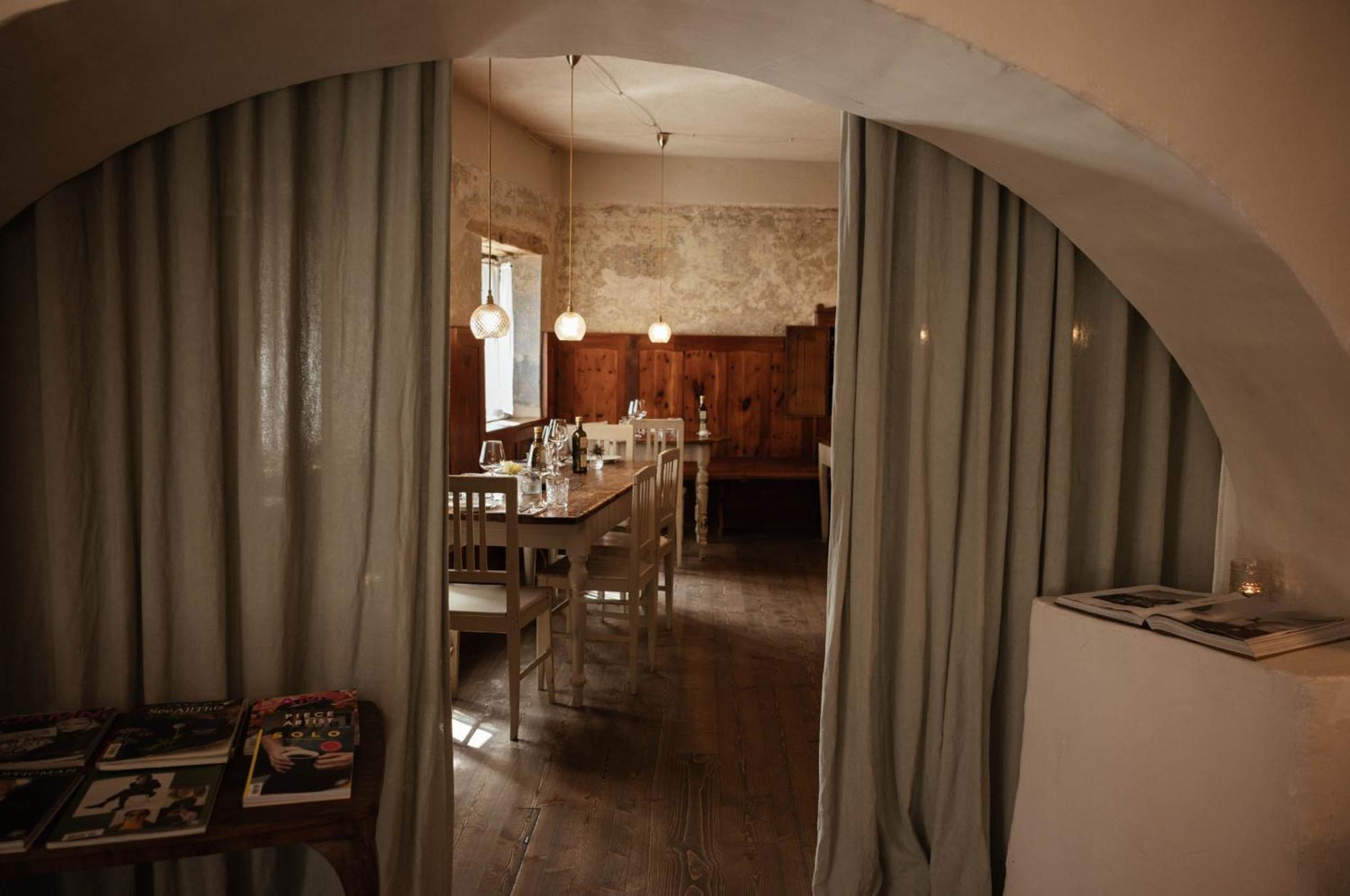 1477 Reichhalter Bed and Breakfast Lana Exteriör bild